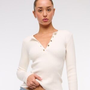 Abercrombie & Fitch Cream V-Neck Sweater